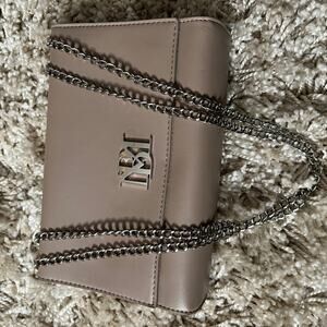 badgley mischka leather handbag purse neutral beige silver chain
